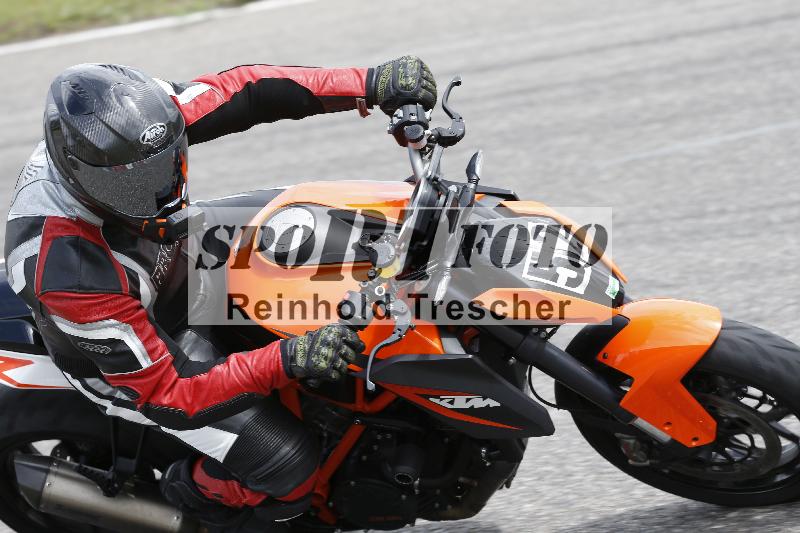 Archiv-2025/22 06.06.2025 DISCOVER the BIKE ADR/Bike 1 gruen/52